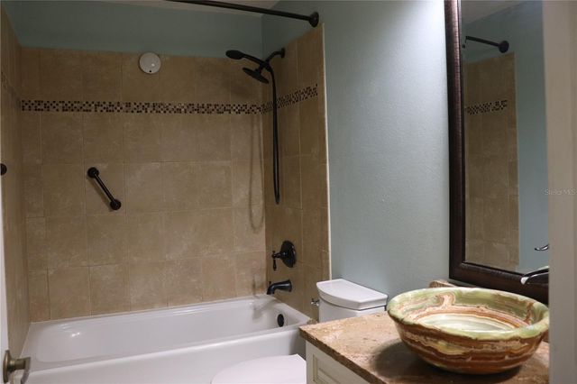 7023 WRIGHT AVENUE, Mount Dora, FL 32757