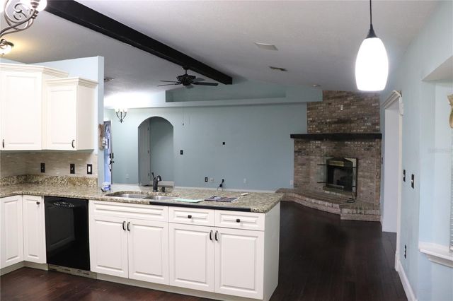 7023 WRIGHT AVENUE, Mount Dora, FL 32757