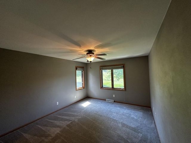 2401 Autumn Crest Road, Stoughton, WI 53589
