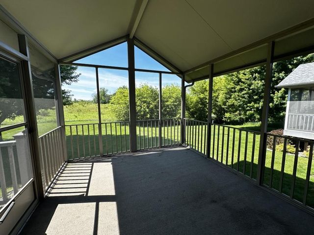 2401 Autumn Crest Road, Stoughton, WI 53589