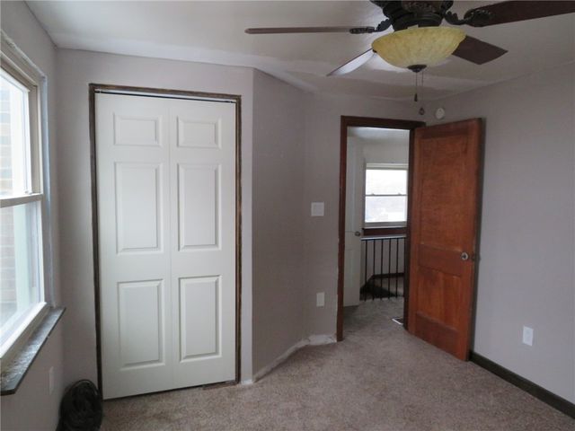 360 Olancha Ave, Brentwood, PA 15227