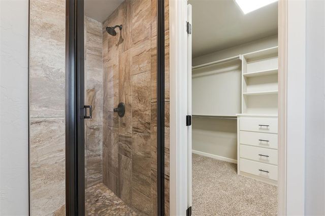 5521 Ledgestone Drive, Mustang, OK 73064