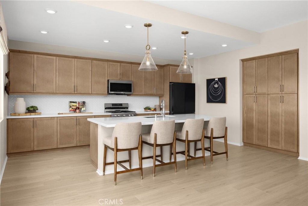 Image 7 of property listing at 24783 Tall Tree Terrace, Menifee, CA 92585