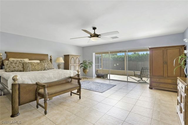 132 Johnnycake DR, Naples, FL 34110