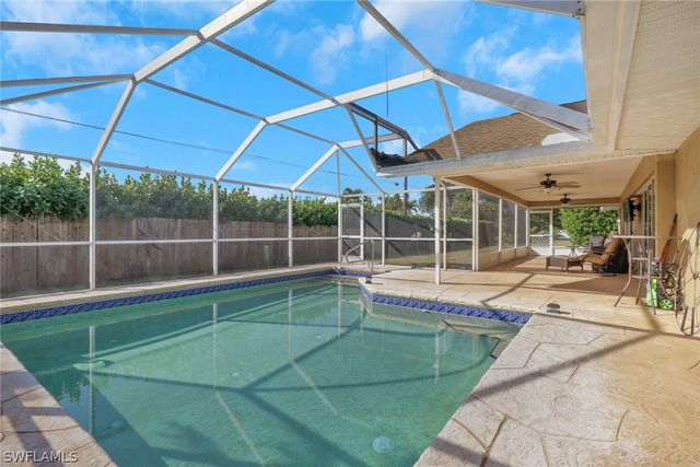 132 Johnnycake DR, Naples, FL 34110