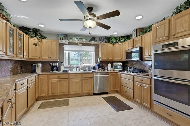 132 Johnnycake DR, Naples, FL 34110