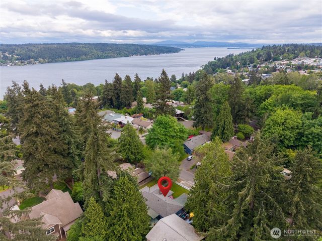 3418 NE 156th Street, Lake Forest Park, WA 98155