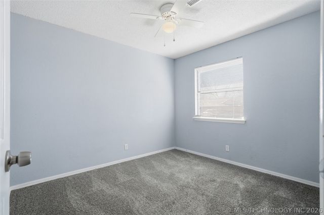 661 E 133rd Place, Glenpool, OK 74033