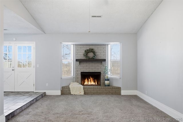 661 E 133rd Place, Glenpool, OK 74033