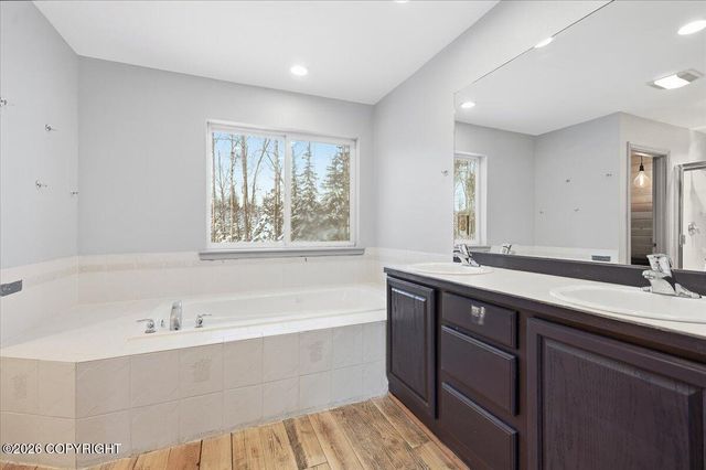 8440 S Yankee Circle, Wasilla, AK 99623