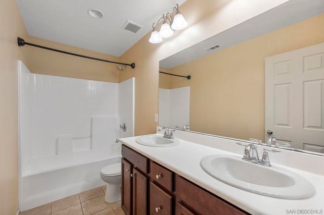 40940 Lacroix Ave, Murrieta, CA 92562