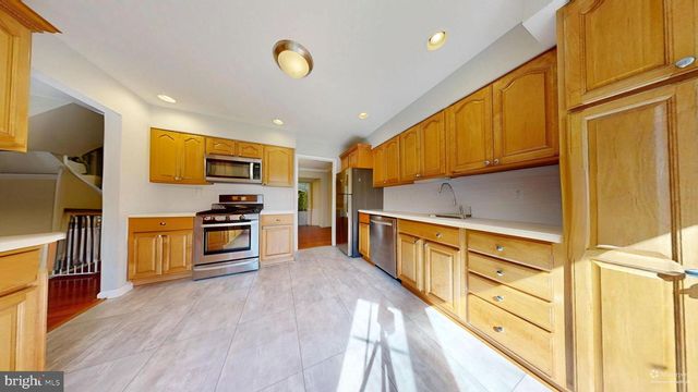 5105 KENSIDE CT, Annandale, VA 22003