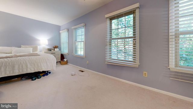 5105 KENSIDE CT, Annandale, VA 22003