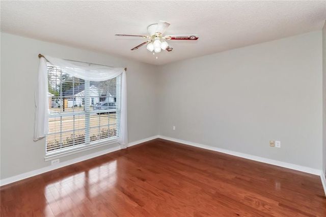 1200 Hillcrest Crossing E, Mobile, AL 36695