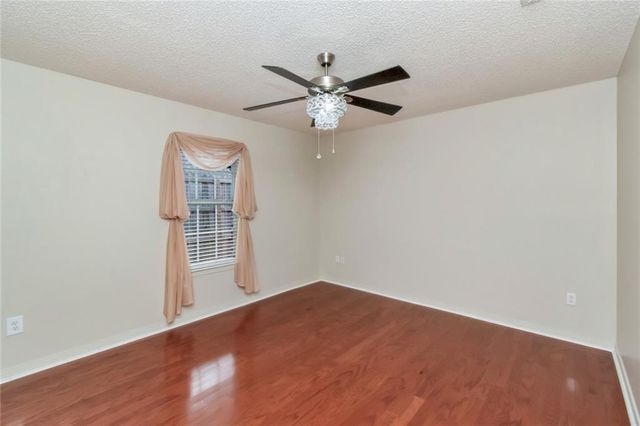 1200 Hillcrest Crossing E, Mobile, AL 36695