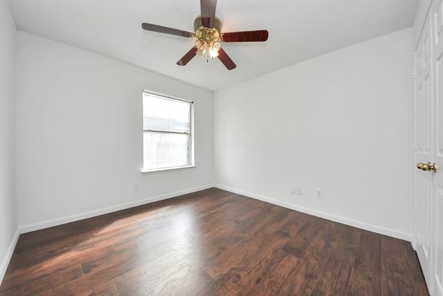 1722 Newmark Drive, Houston, TX 77014