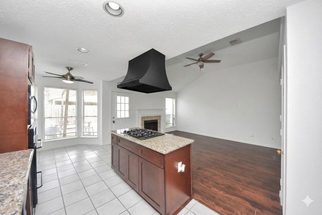 1722 Newmark Drive, Houston, TX 77014