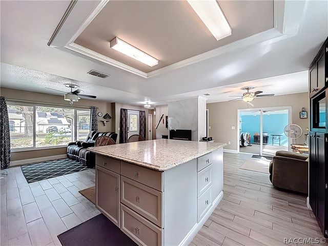 23 Sweetgum Court S, Homosassa, FL 34446