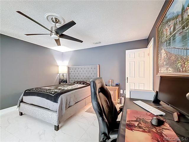 23 Sweetgum Court S, Homosassa, FL 34446