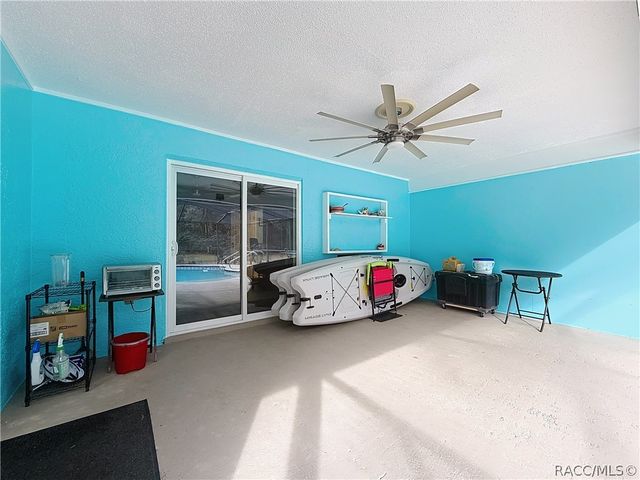 23 Sweetgum Court S, Homosassa, FL 34446