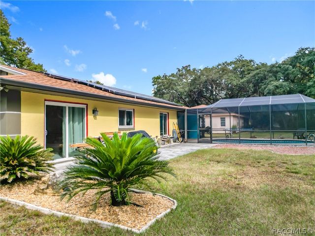 23 Sweetgum Court S, Homosassa, FL 34446