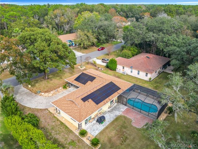 23 Sweetgum Court S, Homosassa, FL 34446