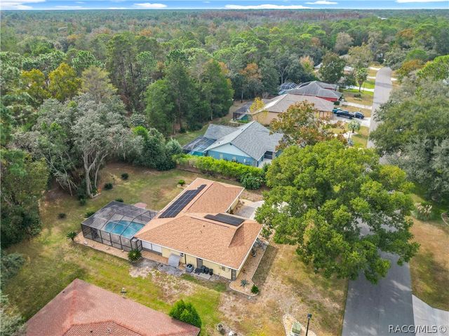 23 Sweetgum Court S, Homosassa, FL 34446