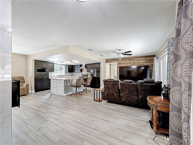23 Sweetgum Court S, Homosassa, FL 34446