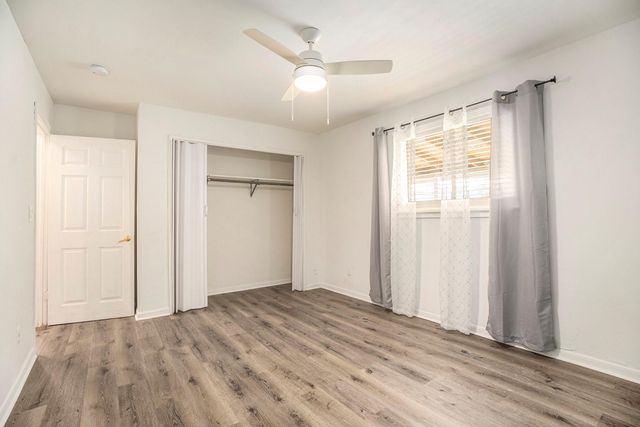 2222 Pickerton Drive, Deer Park, TX 77536