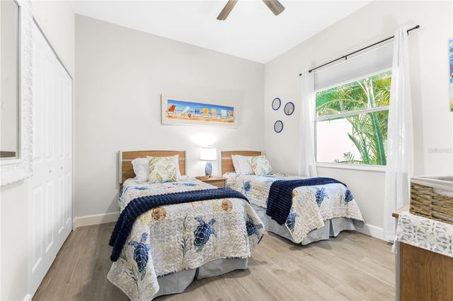 2047 ROSELAWN STREET, Sarasota, FL 34231