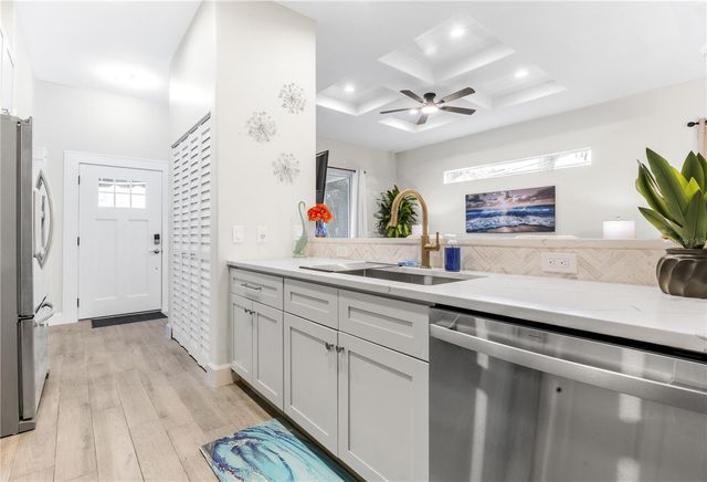 2047 ROSELAWN STREET, Sarasota, FL 34231