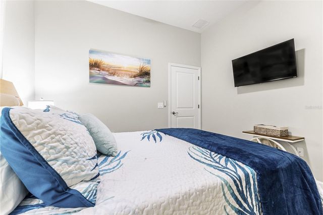 2047 ROSELAWN STREET, Sarasota, FL 34231