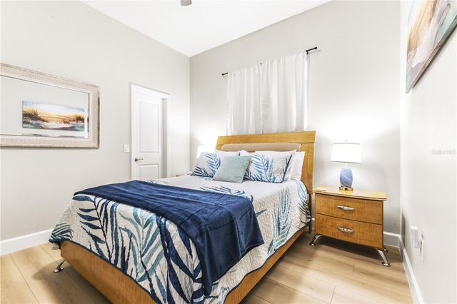 2047 ROSELAWN STREET, Sarasota, FL 34231