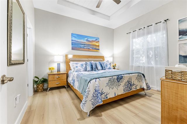 2047 ROSELAWN STREET, Sarasota, FL 34231