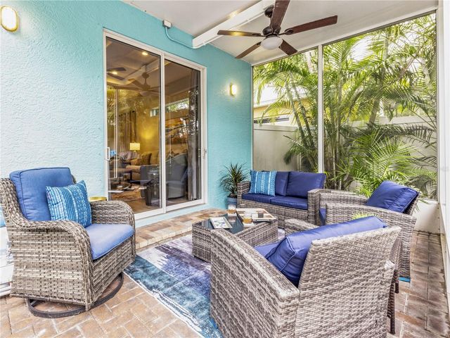 2047 ROSELAWN STREET, Sarasota, FL 34231
