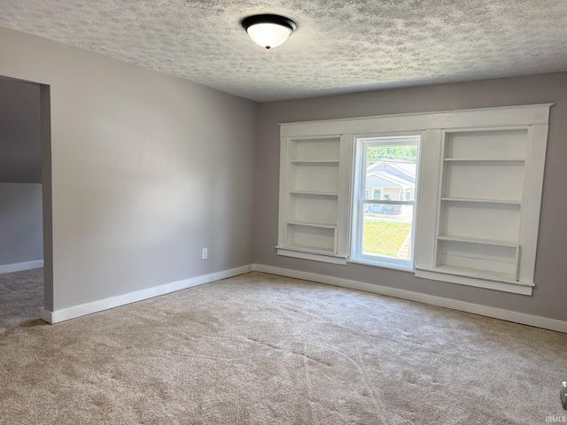 811 W FOSTER Street, Kokomo, IN 46902