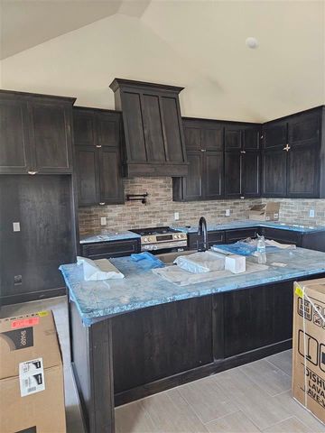 12581 Bighorn Ln, Elgin, OK 73538