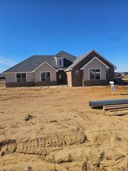 12581 Bighorn Ln, Elgin, OK 73538