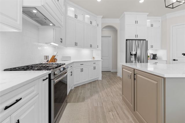 311 Bentwood Court, Montgomery, TX 77356