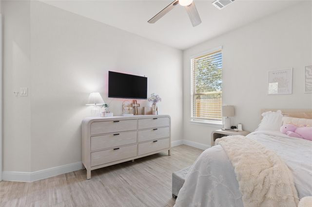 311 Bentwood Court, Montgomery, TX 77356