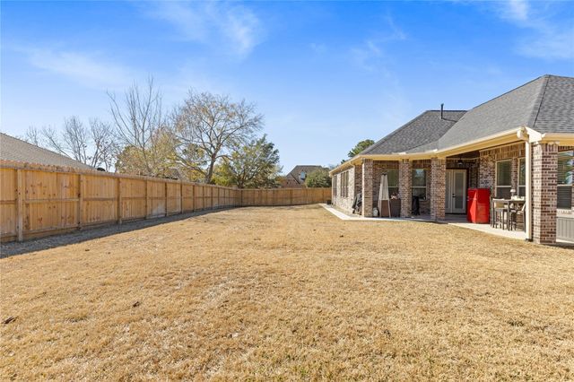311 Bentwood Court, Montgomery, TX 77356