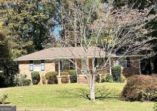 984 Morrow Road, Morrow, GA 30260