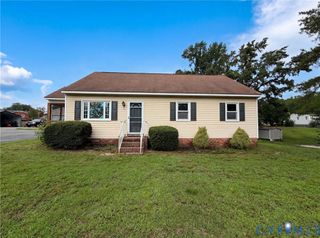 7397 Shady Grove Rd, Mechanicsville, VA 23111