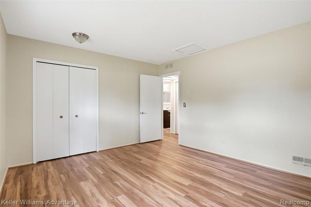 23645 Ripple, Novi, MI 48375