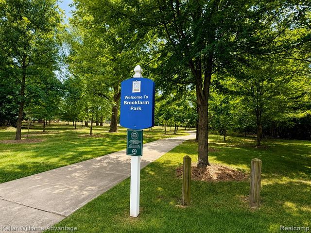 23645 Ripple, Novi, MI 48375