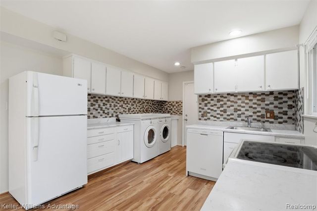 23645 Ripple, Novi, MI 48375