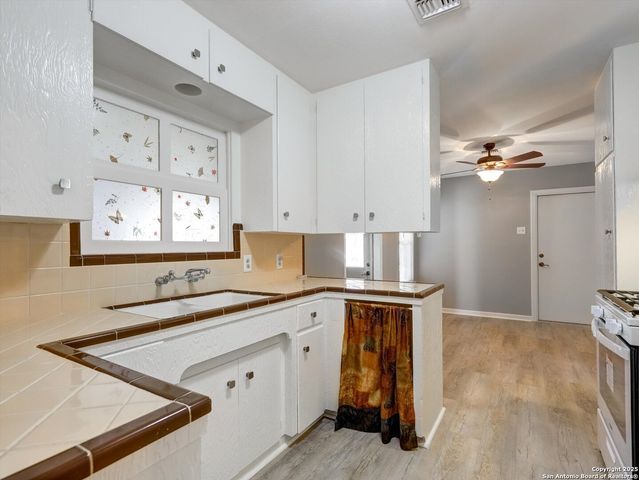 314 Haverford, San Antonio, TX 78217