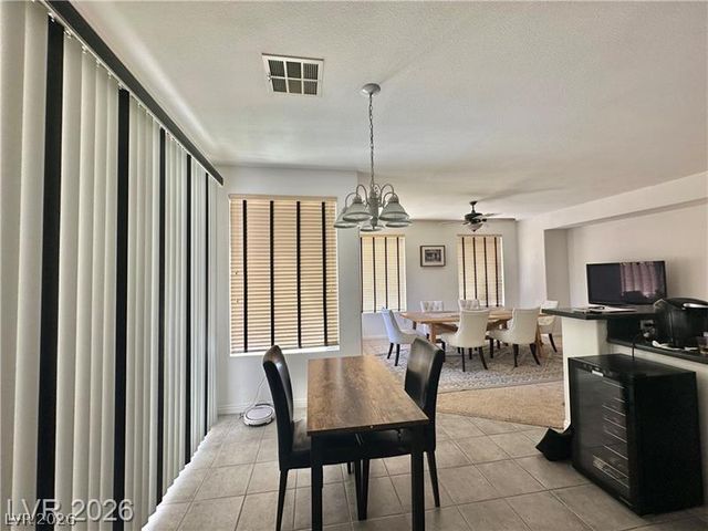 4373 Carta Luna, Las Vegas, NV 89135