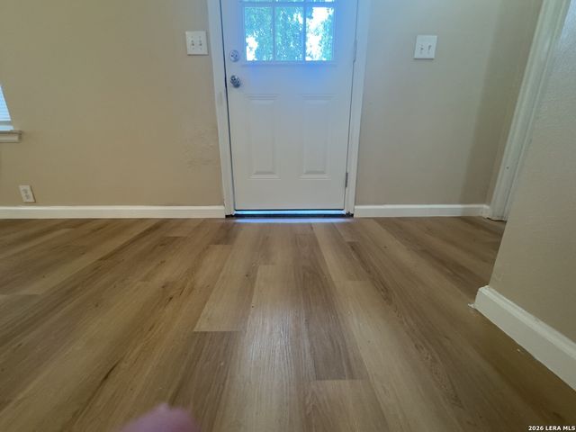 927 Rustling Cv, San Antonio, TX 78251