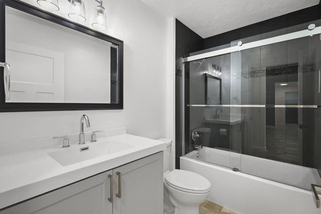 679 W Main Street, Evansville, WI 53536